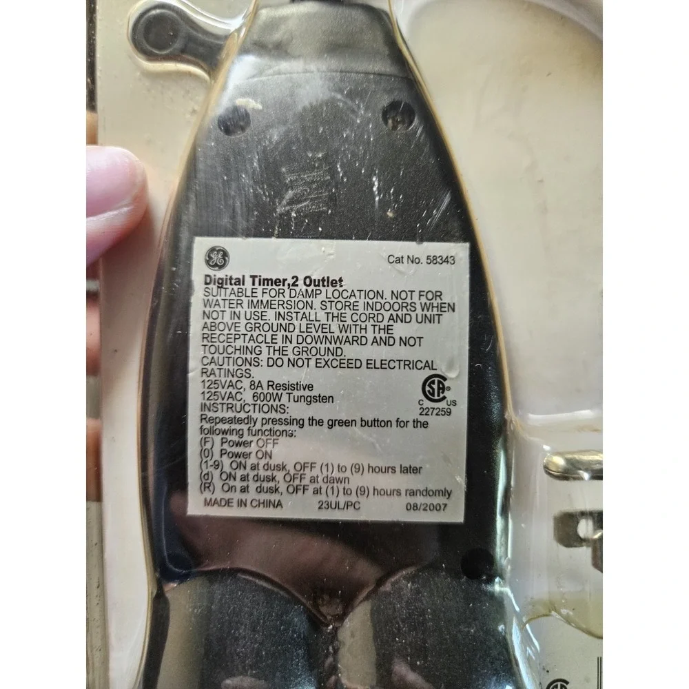 GE 58343 Outdoor Electronic 2-Outlet Digital Timer Photocell Holiday Lights NOS